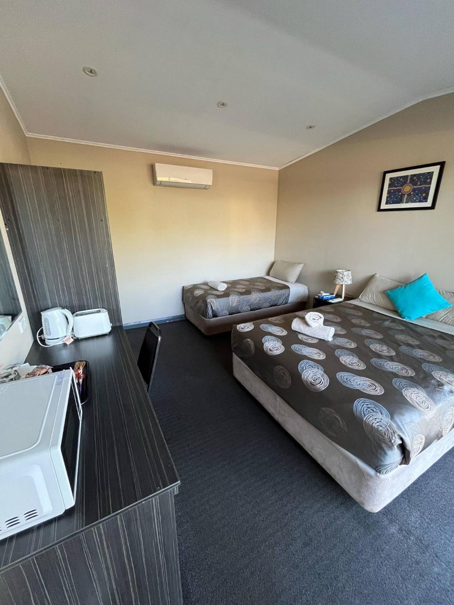 Copper City Motel Cobar Exterior photo
